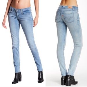 Best 25+ Deals for Levis 524 Jeans | Poshmark